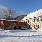 Ve Mlyne Teplice nad Metují