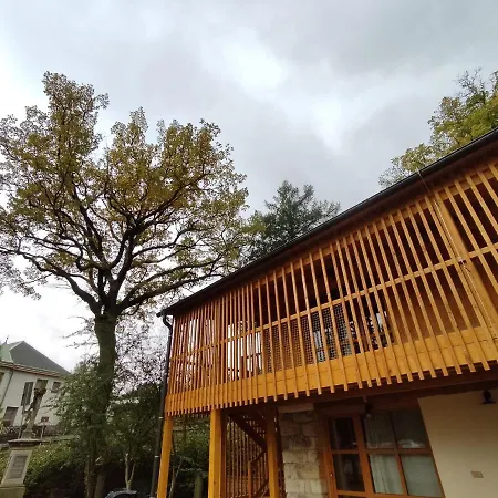 Ve Mlyne Apartment