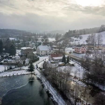 Ve Mlyne * Teplice nad Metuji