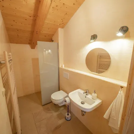 Ve Mlyne Apartment