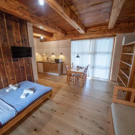 Apartment Ve Mlyne Teplice nad Metuji